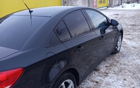 Chevrolet Cruze II, 2009 год, 680 000 рублей, 7 фотография