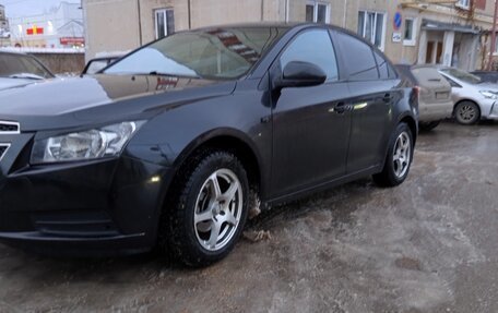 Chevrolet Cruze II, 2009 год, 680 000 рублей, 31 фотография