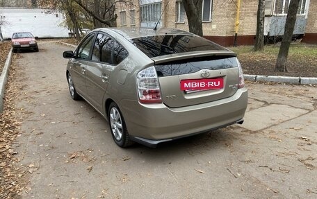 Toyota Prius, 2008 год, 950 000 рублей, 4 фотография