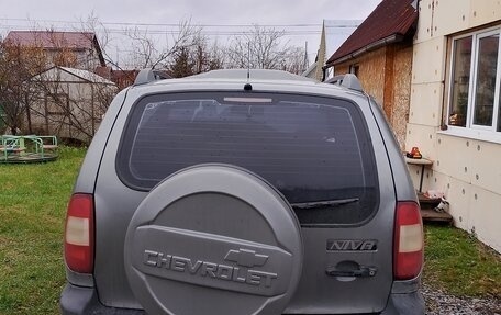 Chevrolet Niva I рестайлинг, 2005 год, 355 000 рублей, 18 фотография