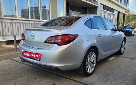 Opel Astra J, 2014 год, 1 335 000 рублей, 5 фотография