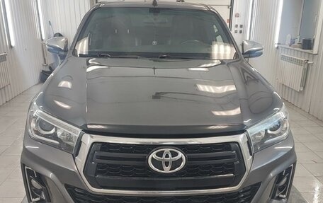 Toyota Hilux VIII, 2018 год, 3 800 000 рублей, 9 фотография