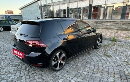 Volkswagen Golf GTI VII, 2016 год, 1 300 000 рублей, 11 фотография