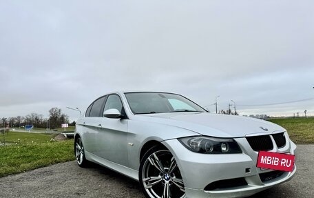 BMW 3 серия, 2005 год, 860 000 рублей, 2 фотография