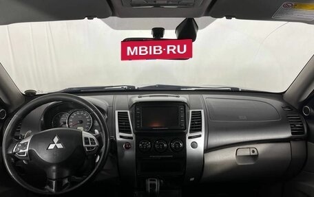 Mitsubishi Pajero Sport II рестайлинг, 2010 год, 1 700 000 рублей, 11 фотография