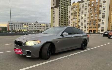 BMW 5 серия, 2012 год, 2 200 000 рублей, 1 фотография