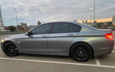 BMW 5 серия, 2012 год, 2 200 000 рублей, 3 фотография