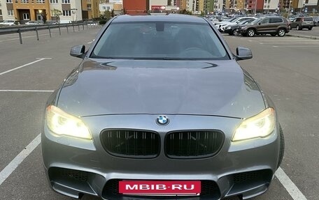 BMW 5 серия, 2012 год, 2 200 000 рублей, 2 фотография