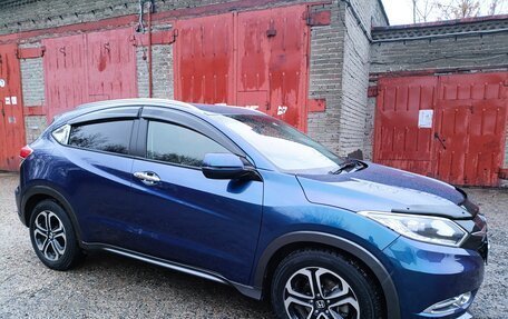 Honda Vezel, 2015 год, 1 685 000 рублей, 3 фотография