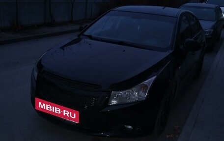 Chevrolet Cruze II, 2009 год, 699 000 рублей, 4 фотография