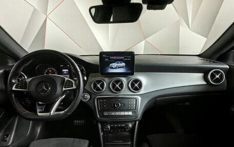 Mercedes-Benz CLA, 2018 год, 2 398 000 рублей, 11 фотография