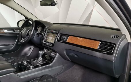 Volkswagen Touareg III, 2017 год, 3 745 700 рублей, 9 фотография