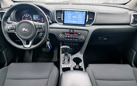 KIA Sportage IV рестайлинг, 2017 год, 2 099 000 рублей, 9 фотография