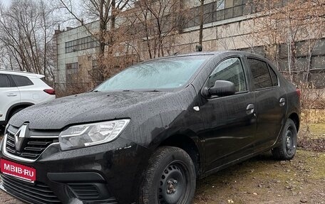 Renault Logan II, 2018 год, 750 000 рублей, 1 фотография