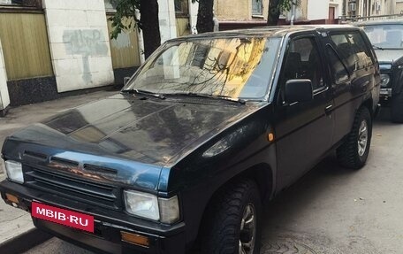 Nissan Terrano II рестайлинг, 1988 год, 190 000 рублей, 1 фотография