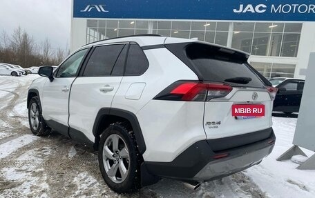 Toyota RAV4, 2020 год, 3 477 000 рублей, 8 фотография