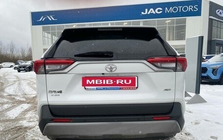 Toyota RAV4, 2020 год, 3 477 000 рублей, 10 фотография