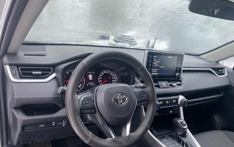 Toyota RAV4, 2020 год, 3 477 000 рублей, 17 фотография