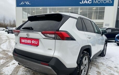 Toyota RAV4, 2020 год, 3 477 000 рублей, 12 фотография