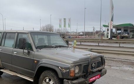 Nissan Patrol, 1990 год, 350 000 рублей, 1 фотография