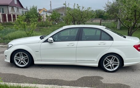 Mercedes-Benz C-Класс, 2011 год, 2 200 000 рублей, 3 фотография