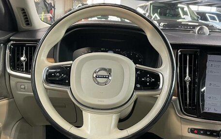 Volvo S90 II рестайлинг, 2019 год, 2 950 000 рублей, 16 фотография