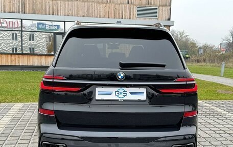 BMW X7, 2024 год, 15 870 000 рублей, 5 фотография