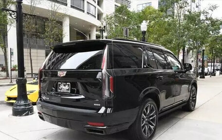 Cadillac Escalade V, 2022 год, 10 800 000 рублей, 4 фотография