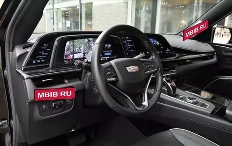 Cadillac Escalade V, 2022 год, 10 800 000 рублей, 13 фотография