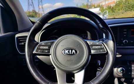 KIA Sportage IV рестайлинг, 2018 год, 2 199 000 рублей, 11 фотография