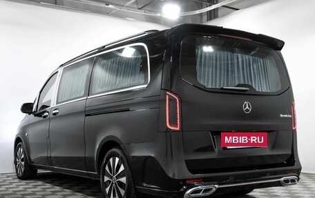 Mercedes-Benz Vito, 2023 год, 9 000 000 рублей, 8 фотография