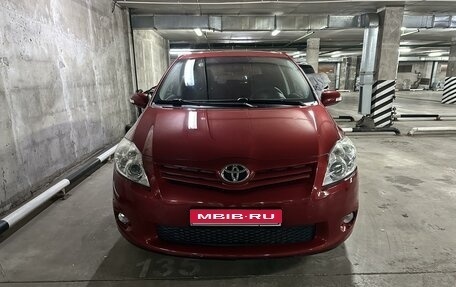 Toyota Auris II, 2012 год, 1 190 000 рублей, 1 фотография