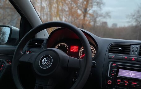 Volkswagen Polo VI (EU Market), 2014 год, 1 350 000 рублей, 24 фотография