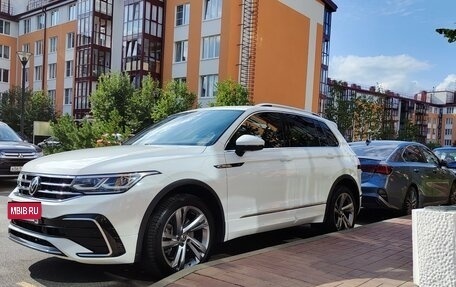 Volkswagen Tiguan II, 2021 год, 4 200 000 рублей, 3 фотография