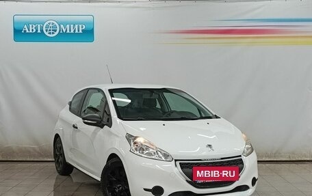 Peugeot 208 II, 2013 год, 550 000 рублей, 3 фотография