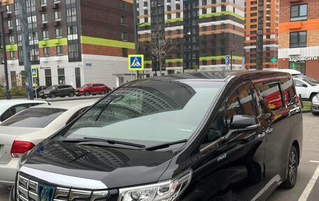 Toyota Alphard III, 2017 год, 4 300 000 рублей, 1 фотография