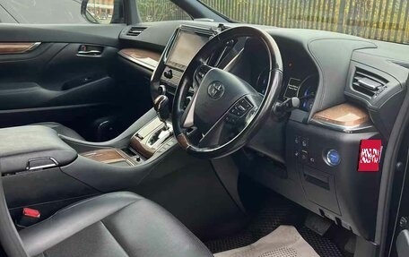 Toyota Alphard III, 2017 год, 4 300 000 рублей, 4 фотография