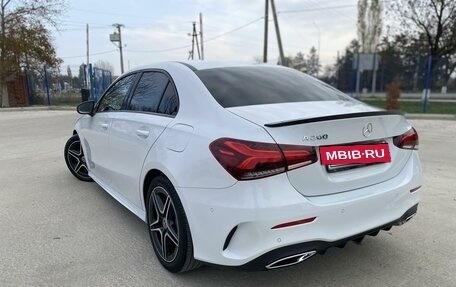 Mercedes-Benz A-Класс, 2020 год, 2 990 000 рублей, 5 фотография