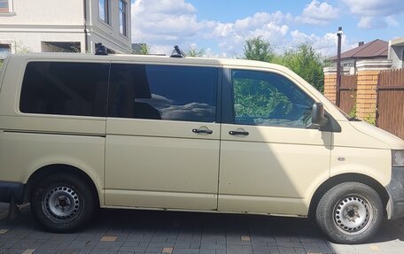 Volkswagen Transporter T5 рестайлинг, 2009 год, 1 000 000 рублей, 9 фотография