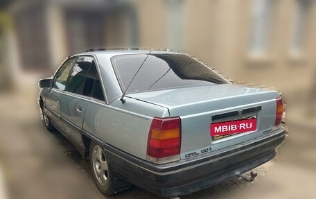 Opel Omega A, 1988 год, 150 000 рублей, 2 фотография