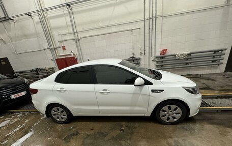 KIA Rio III рестайлинг, 2015 год, 1 000 000 рублей, 12 фотография