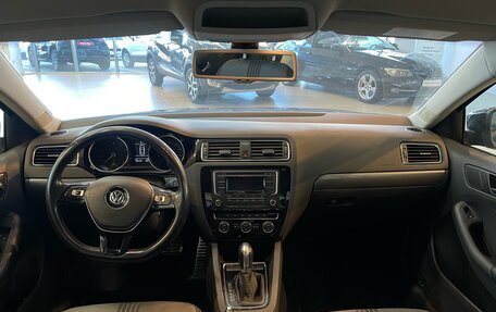 Volkswagen Jetta VI, 2016 год, 1 520 000 рублей, 10 фотография