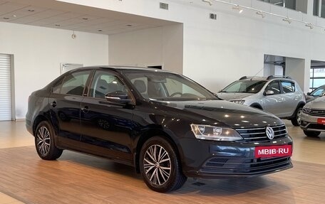 Volkswagen Jetta VI, 2016 год, 1 520 000 рублей, 3 фотография