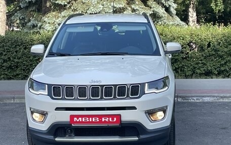 Jeep Compass II, 2018 год, 2 700 000 рублей, 2 фотография