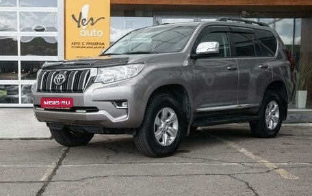 Toyota Land Cruiser Prado 150 рестайлинг 2, 2019 год, 4 995 000 рублей, 1 фотография