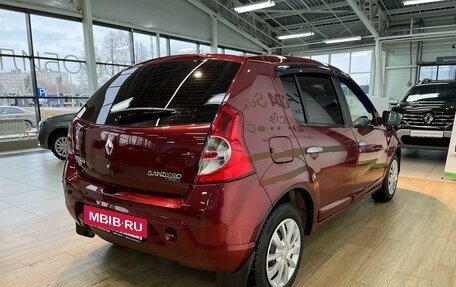 Renault Sandero I, 2011 год, 619 900 рублей, 2 фотография