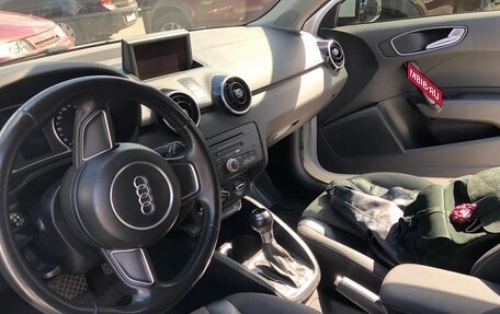 Audi A1, 2012 год, 1 072 000 рублей, 8 фотография