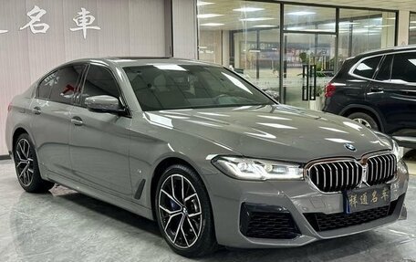 BMW 5 серия, 2021 год, 5 480 000 рублей, 2 фотография