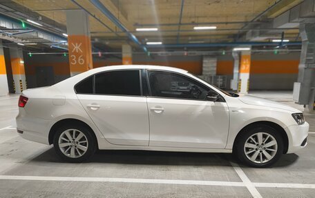 Volkswagen Jetta VI, 2013 год, 960 000 рублей, 11 фотография