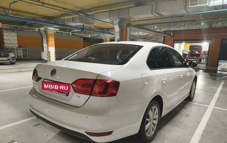 Volkswagen Jetta VI, 2013 год, 960 000 рублей, 10 фотография